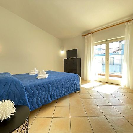Residence Ponente Санта-Тереза-Галлура Екстер'єр фото